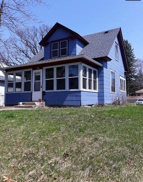 Building Photo - 2622 N Upton Ave Rental
