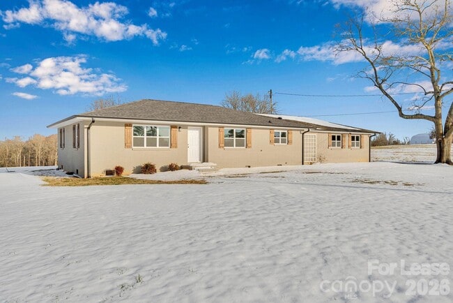 Photo - 2765 Long Cir