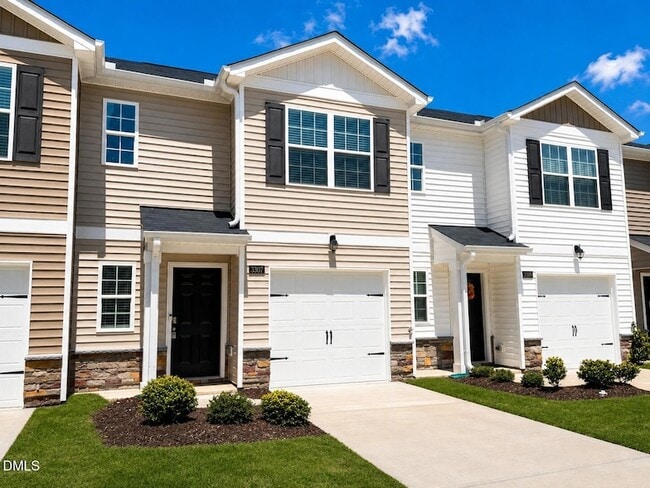 Photo - 3307 Alibird Ln