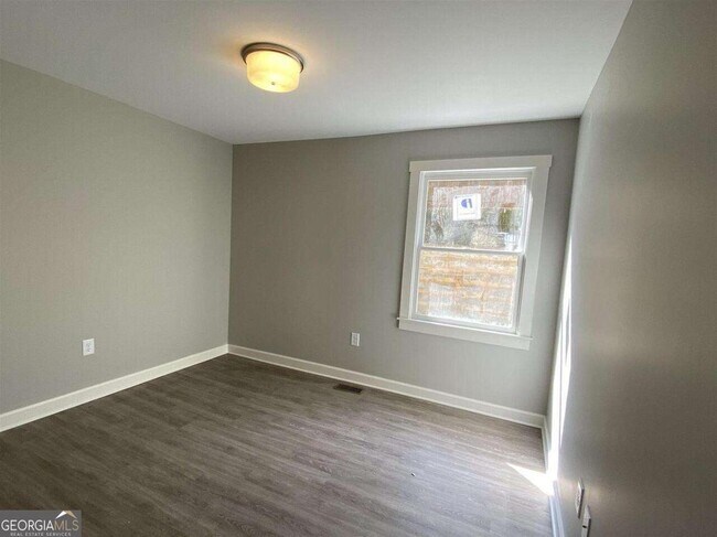 Photo - 95-N N Jackson St Unit APT 4