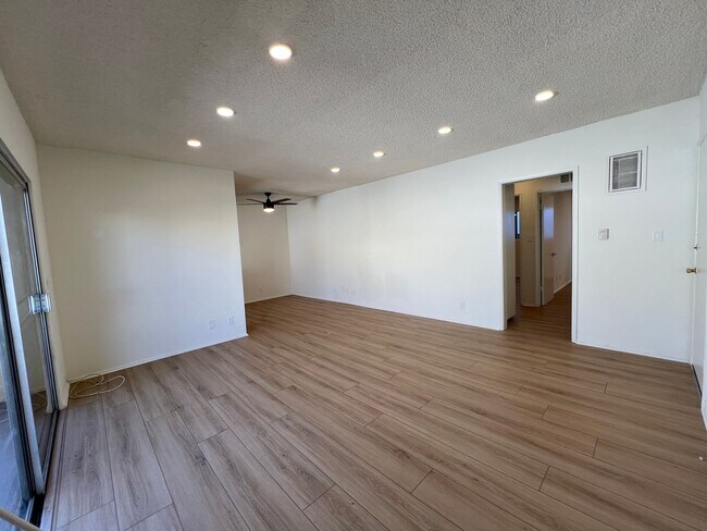 Photo - 3545 Keystone Av Unidad 6