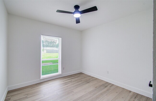 Photo - 15448 Chipman Ln. Unit 5448