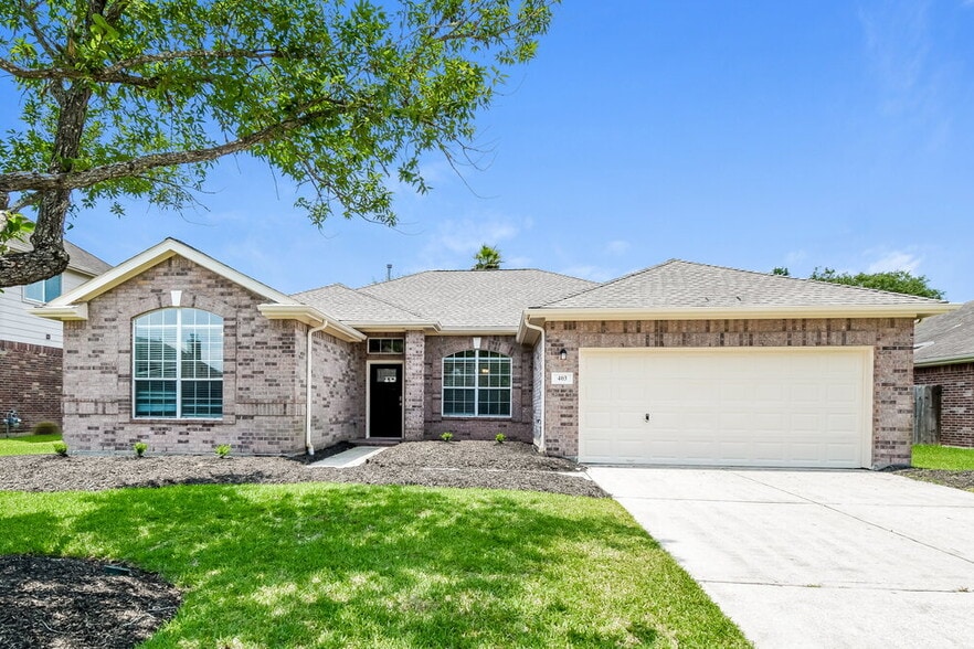 403 Cedar Lake Dr