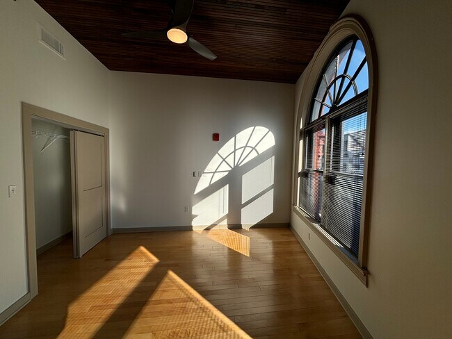 Photo - Hobbs Building Unit 305