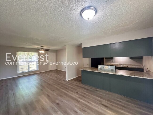 Photo - 3565 Corsica Dr