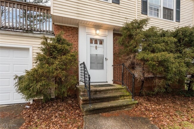 Photo - 3766 Warrendale Rd