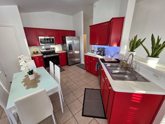 Photo - 2 Cloverdale and Wheatland