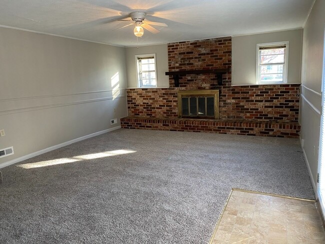 Photo - 1223 Church Ave SE