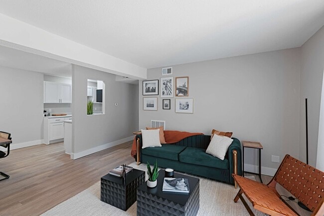 Photo - The Grove Apartments