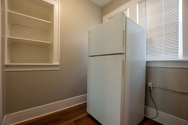 Photo - 3 bedroom duplex in Midtown