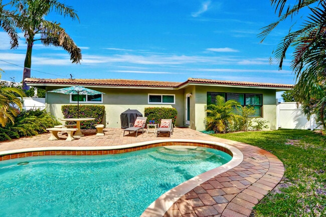 Photo - 390 N Juno Ln