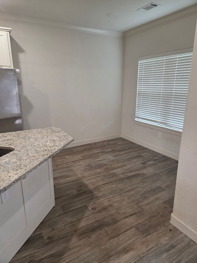 Photo - 2143 Sweetwater Ranch Ave