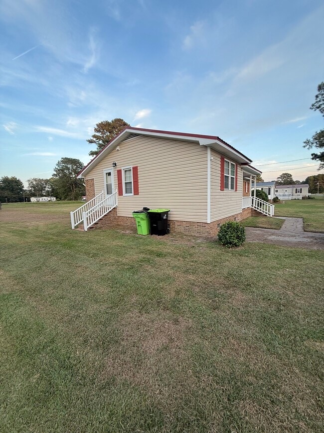 247 Tucker St