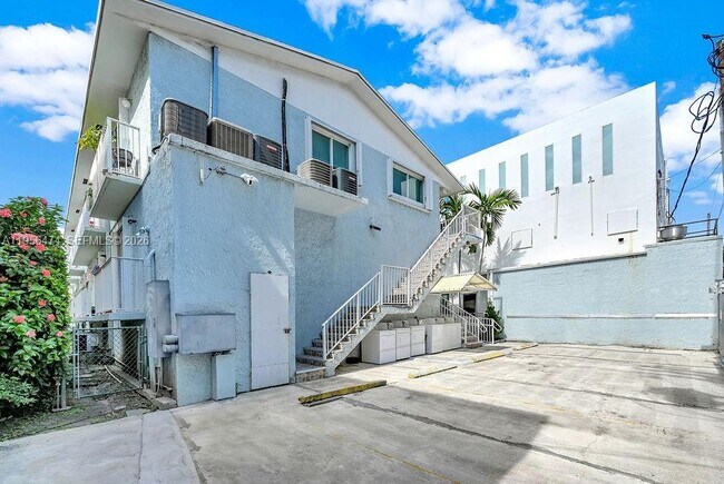 Photo - 1409 Euclid Ave Unit 9