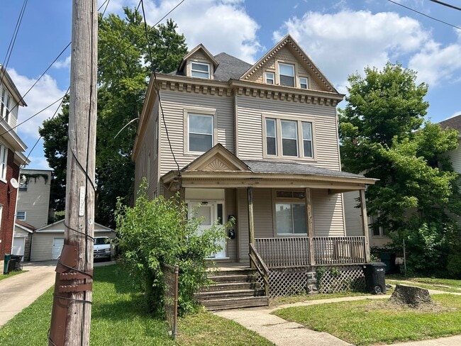 Building Photo - 1214 Iliff Ave Unit #1 Rental