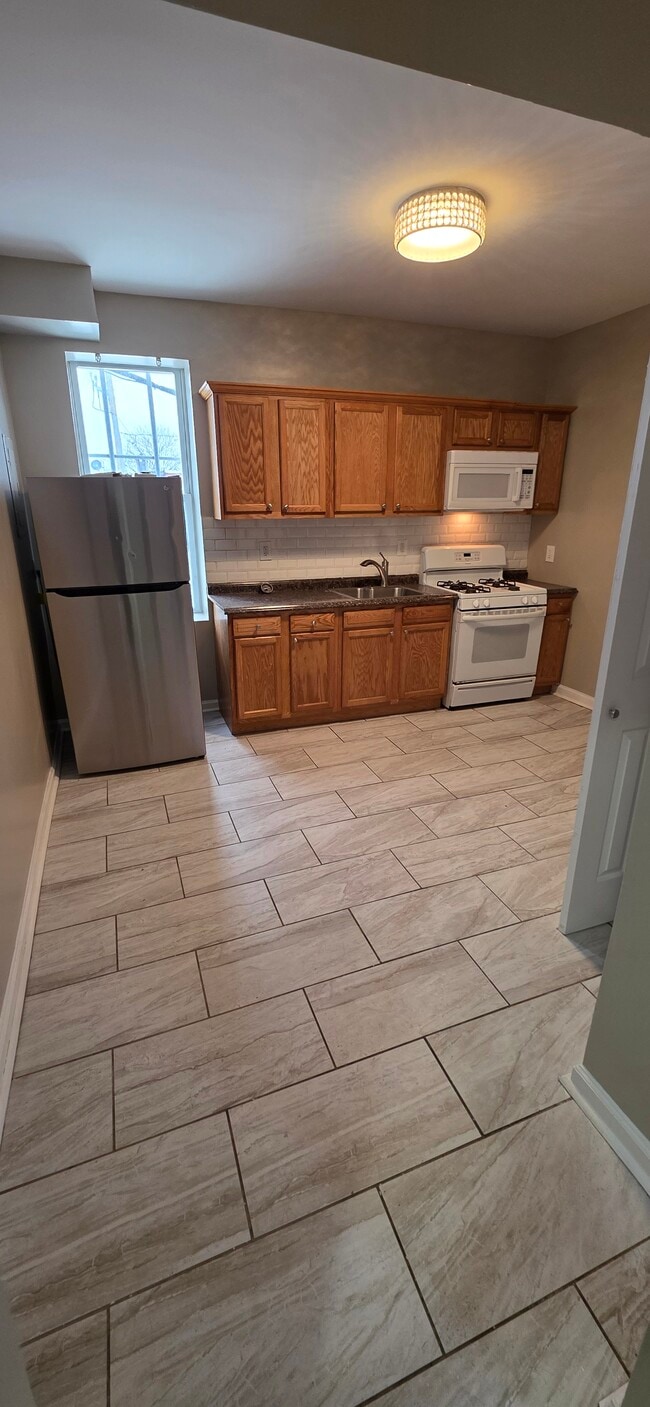 Photo - 3406 Belair Rd Unit Apt 2