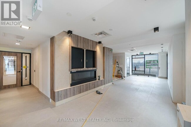 Photo - 335 Wheat Boom Dr. Unité 311