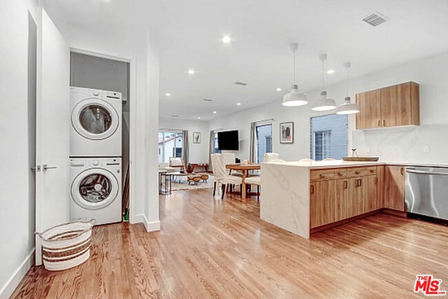 Photo - 434 N Ogden Dr Unit 436 1/2