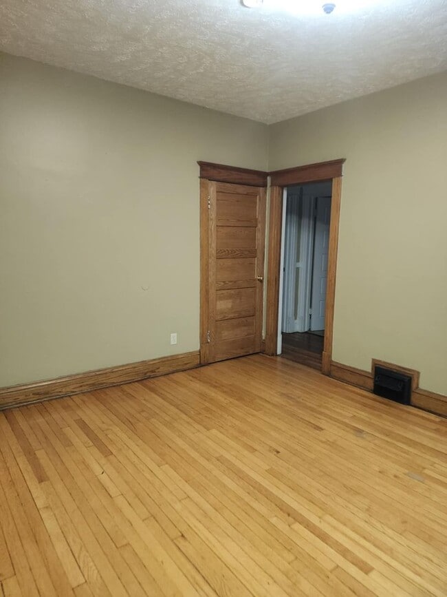 Photo - Three Bedroom Villa in Downtown Omaha!