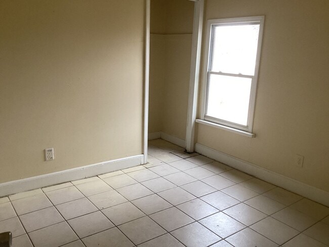 Photo - 2660-2662 N 5th St Unit Lower