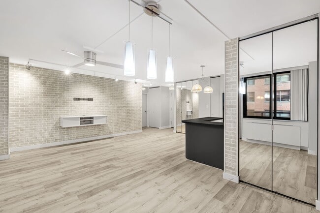 Photo - 510 E 80th St