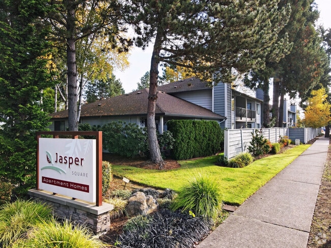 Jasper Square by Trion Living