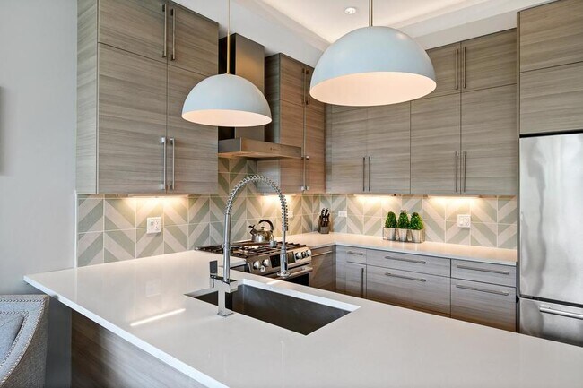 Photo - 1030 N Honore St Unidad 3