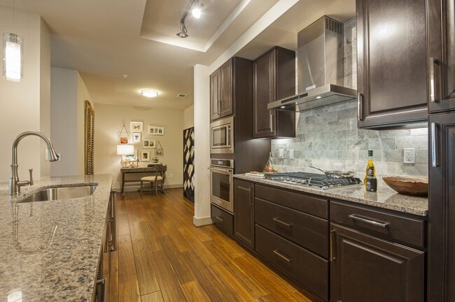 Una fusión perfecta de diseño y funcionalidad. - Pearl Residences