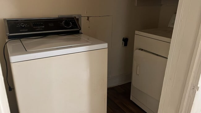 Photo - 312 Earnie Ln