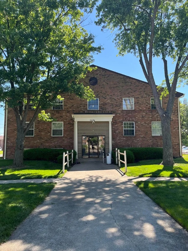 Photo - 4696 Tarryton Ct S