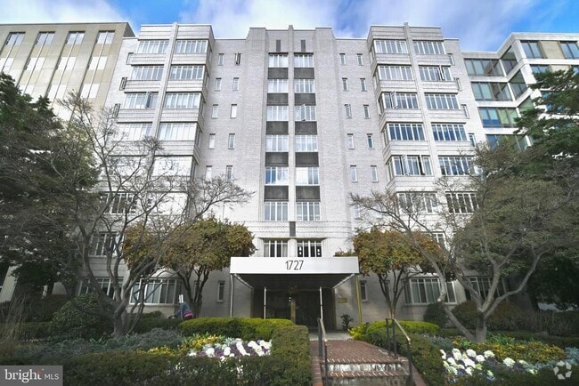 Building Photo - 1727 Massachusetts Ave NW Unit 810 Rental