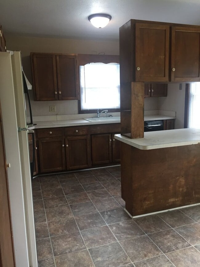 Photo - 1126 Lorraine Ave