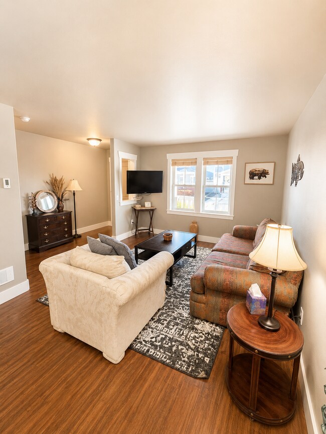 Photo - Move-In Ready Furnished Home | Utilities Included | Josephine Crossing