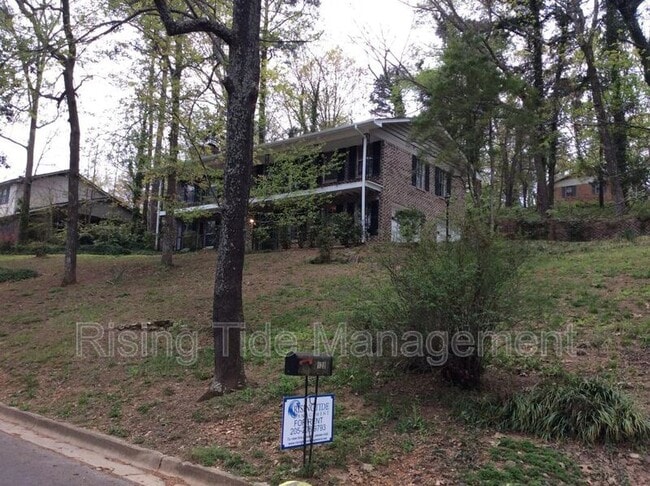 Photo - 122 Hillside Rd