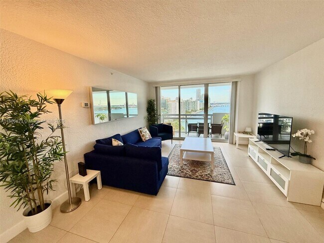 Building Photo - 1500 Bay Rd Unit 1534S Rental