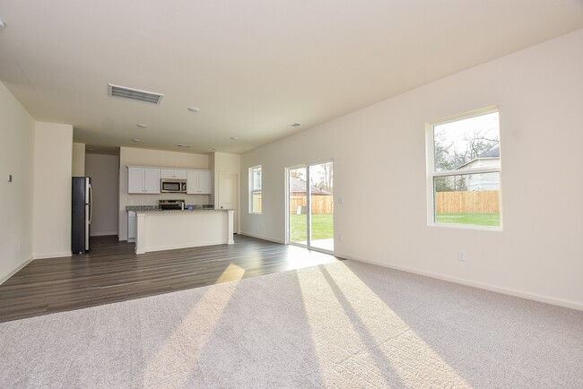 Photo - 3603 Admiralty Dr