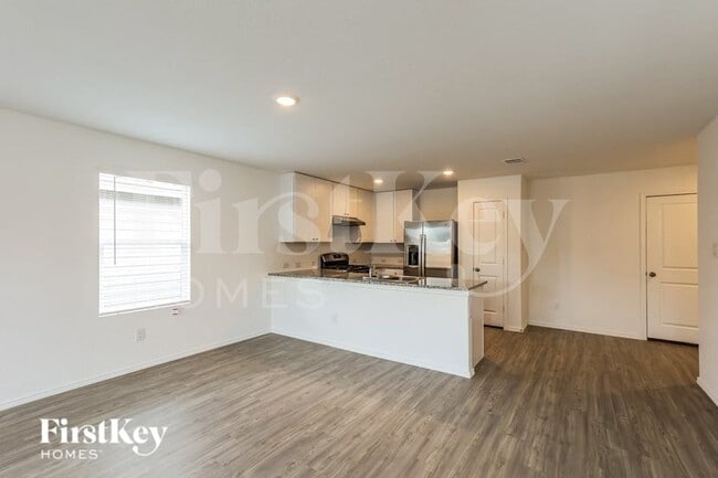 Photo - 10627 Erinita Way