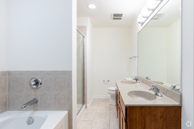 2BR, 2.5BA + Den - 1,690SF - Primary Bathroom