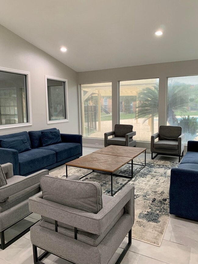 Palms Apartments