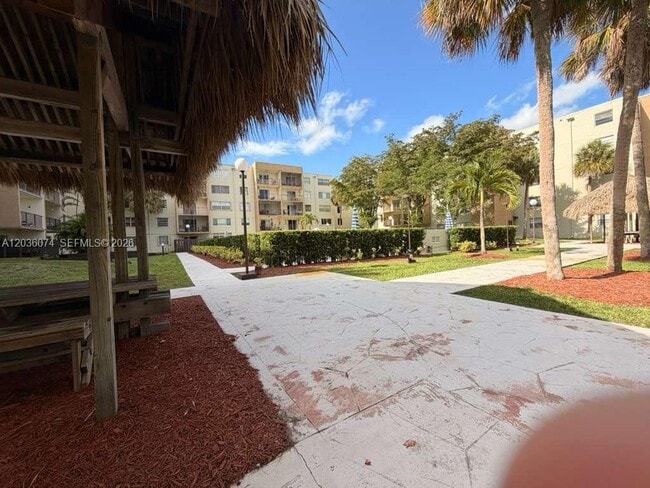 Photo - 14250 SW 62nd St Unidad 310