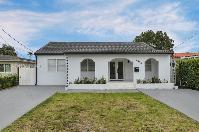 Photo - 6470 SW 27th St