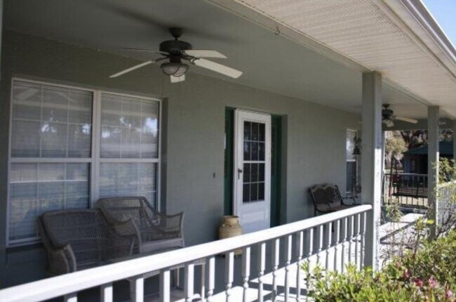 Photo - 1999 N Cloverdale Terrace