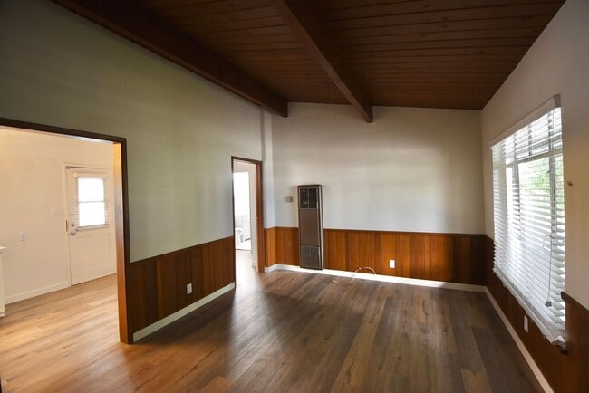 Photo - 6300 Coldwater Canyon Ave Unidad 6304 1/2