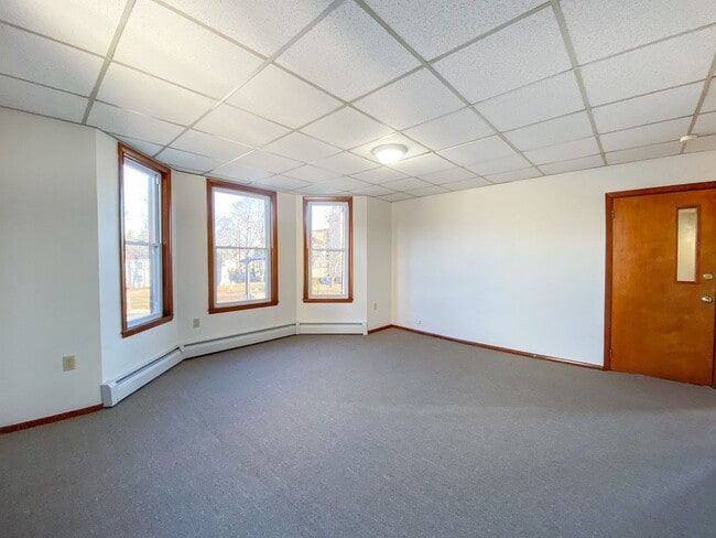 Photo - 1-3 Webster St / Amauta Apartments LLC Unit 2nd Fl