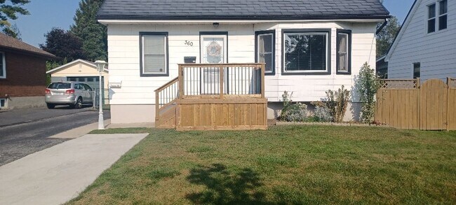 Building Photo - 360 Avondale Rd Unit Main