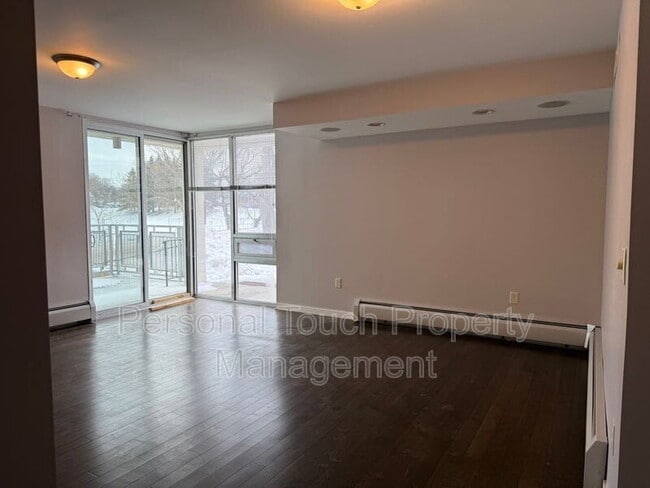 Photo - 501 7th St S Unit 103