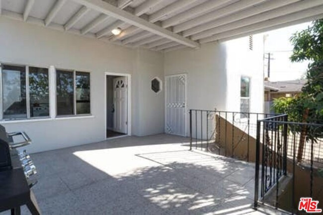 Photo - 1311 Hollister St Condo Unit 2