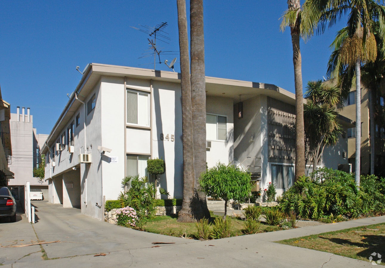 845 Bedford - 845 Bedford