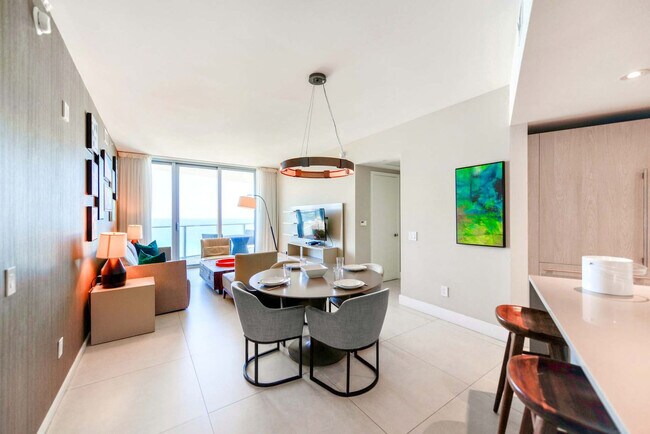 Photo - 4111 S Ocean Dr Unidad FL25-ID1022165P