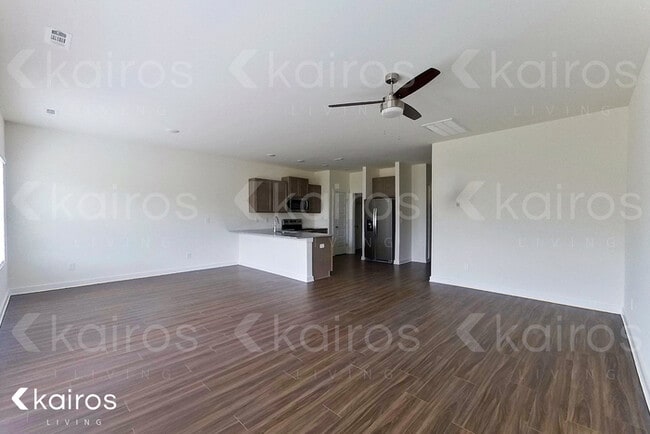 Photo - 6407 Upchurch Dr